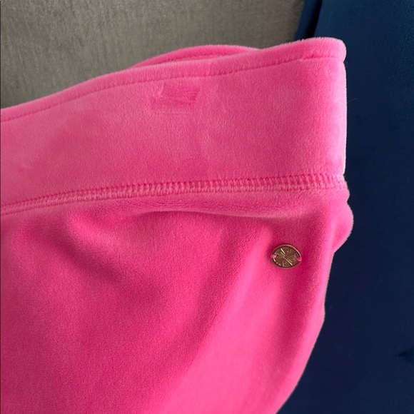 EUC Lilly Pulitzer Pink Velour Pants Sz XL - Picture 2 of 5